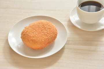 カレーパン　コーヒー