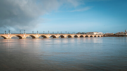 Fototapeta na wymiar Pont de Pierre, Bordeaux, France 