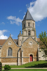Fototapeta na wymiar Saint Martin la Garenne, France - june 29 2018 : picturesque Saint Martin church