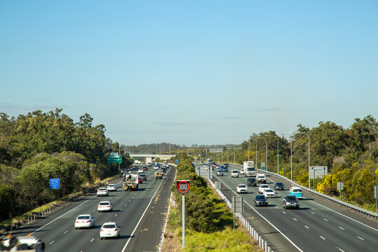 Traffic moving on M1 highway, north of Brisbane