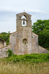 Fototapeta na wymiar Ruins of Santa Maria di Cartignano (Abruzzi, Italy)