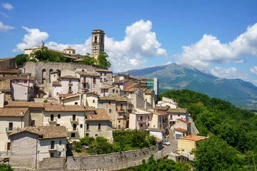 Foto auf Leinwand Landscape of Valle Peligna, Abruzzo, view of Goriano Sicoli © Claudio Colombo