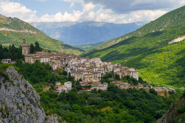 Fototapeta na wymiar Road of Gole del Sagittario, famous canyon in Abruzzo