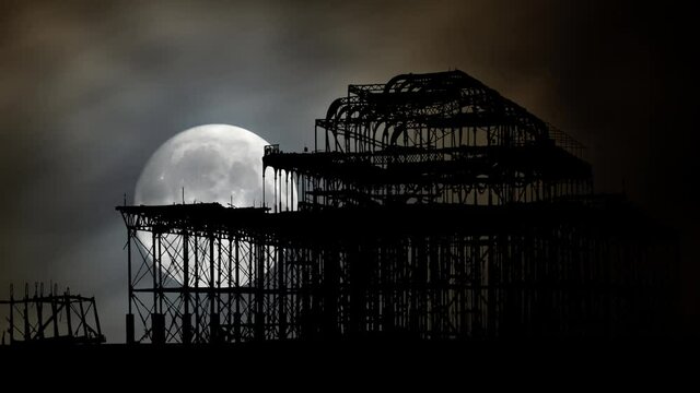 Brighton's Collapsing West Pier, Time Lapse by Night with Full Moon, England