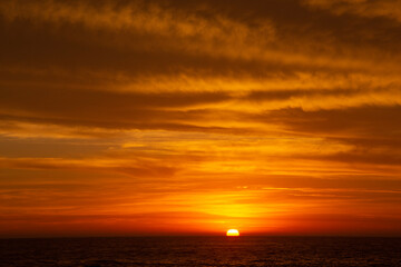 Obraz premium sunset over the sea