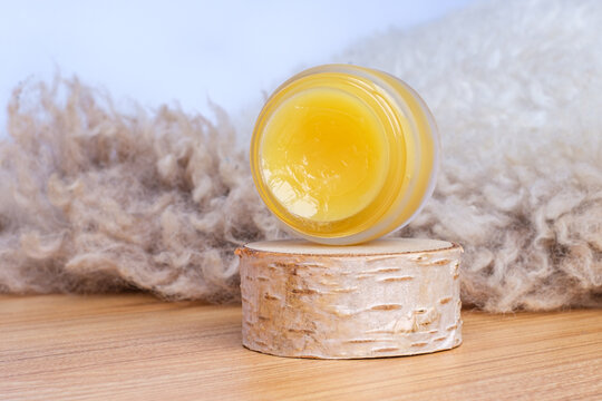 Lanolin in Dose 
