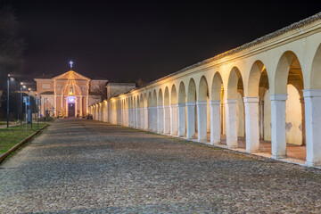 Obraz premium View of the portico towards the church, Comacchio
