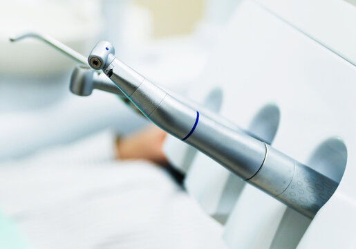 Dental drill bits. - Powered by Adobe