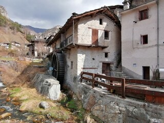 mulino ad acqua © tommicris