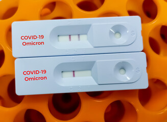 Coronavirus Covid-19 laboratory test result that shows Positive result of Omicron variant.
