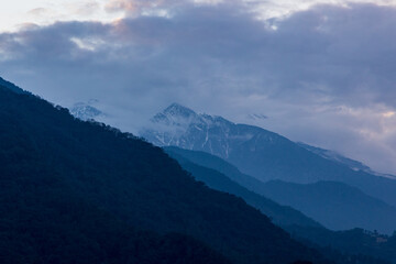 Fototapeta premium clouds over the mountains