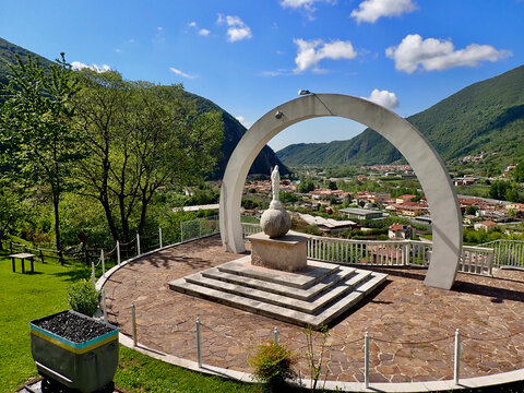 madonna dell'emigrante solagna