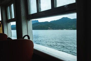 Fototapeta na wymiar sea ​​view from inside a ferry