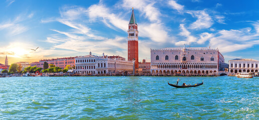 Venice lagoon panoramic view, the most visited place in the city, Italy © AlexAnton