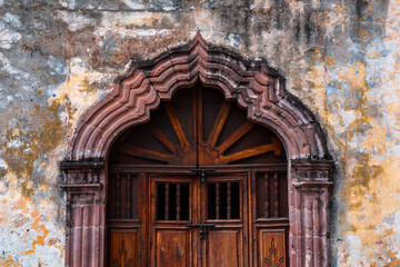 Puerta de Iglesia