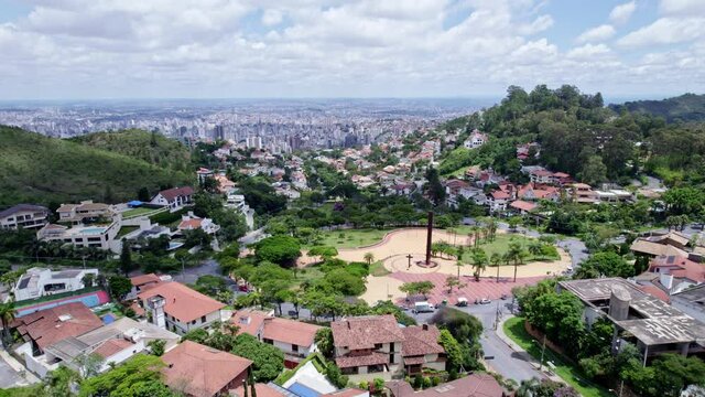 Aerial video of Pra&ccedil;a do Papa and the hills of Belo Horizonte