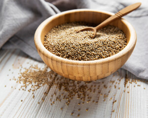 White quinoa seeds