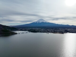 河口湖から見る富士山周辺　山梨県 ドローン空撮