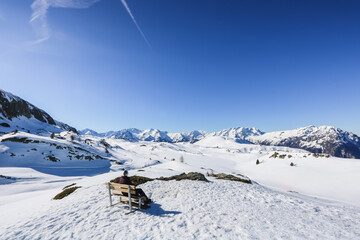 Fototapeta na wymiar panorama sur l'Alpe d'huez en hiver