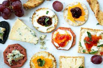 Aperitif Cheese and cracker selection