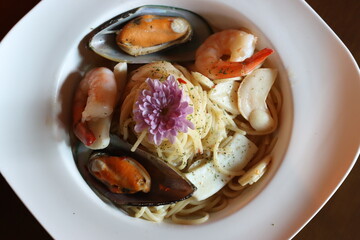 해산물 오일 파스타