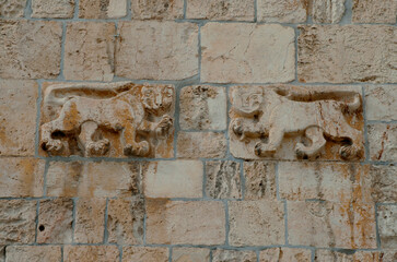 Jerusalem, Stephanstor (Löwentor), Reliefdarstellungen von Löwen