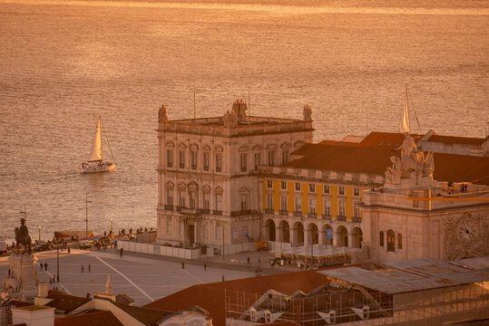 PORTUGAL LISBON PARCA DO COMERCIO