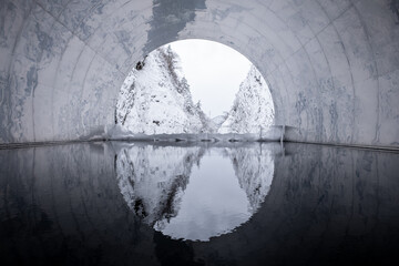 雪景色の清津峡トンネル