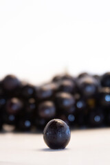 grapes wet shinning