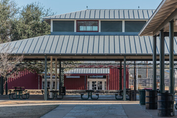 Obraz premium building in the city