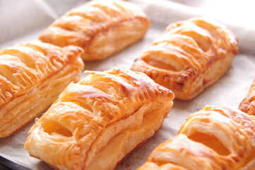 アップルパイ　焼きたてのアップルパイ
