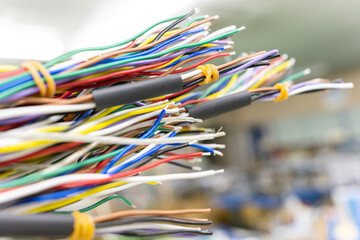 【工業】電線加工・ケーブル【電気】