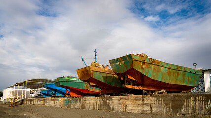 Fototapeta na wymiar Old fishing boats on the Black Sea.