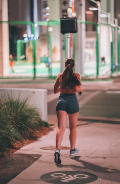 woman walking on the street running sport Brickell miami urban 