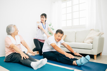 介護予防運動トレーナー
