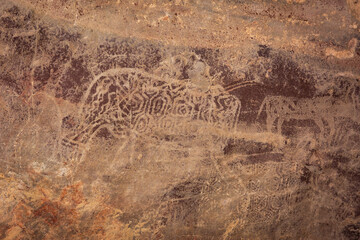 Obraz premium Bhimbetka Rock Shelters, Raisen, Madhya Pradesh, India. Declared a UNESCO World Heritage site in 2003, the shelters contain ancient rock art from the Upper Paleolithic to Medieval times.