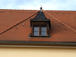 Hausdach mit Dachgaube