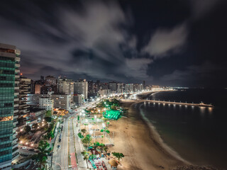 Fototapeta premium Foto noturna/beira mar/Fortaleza