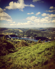Fototapeta na wymiar Beautiful Lake Windermere view from the footpath to Gummers Howe. Mobile phone photo with some phone or tablet post processing.