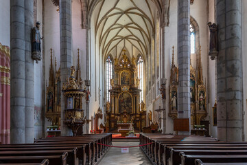 Fototapeta premium Church of St. Vita, Gothic three-nave building, Cesky Krumlov, Czech Republic