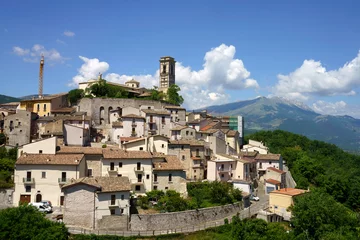 Abwaschbare Fototapete Landscape of Valle Peligna, Abruzzo, view of Goriano Sicoli © Claudio Colombo