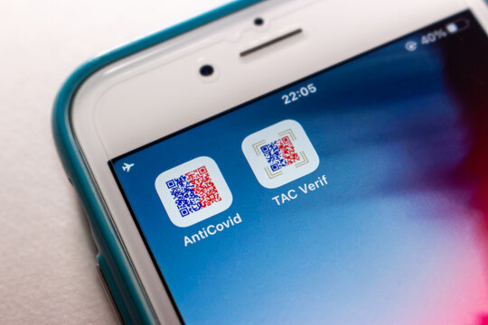 Kumamoto, JAPAN - Oct 20 2021 : Closeup TousAntiCovid and TAC Verif apps on iPhone. TousAntiCovid is a contact tracing app for monitoring the spread of the COVID-19 pandemic in France.