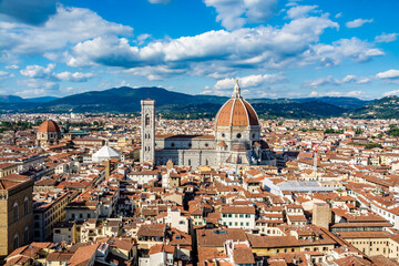 Fototapeta na wymiar Florence Cathedral, Santa Maria del Fiore, on a beautiful day, Tuscany, Italy