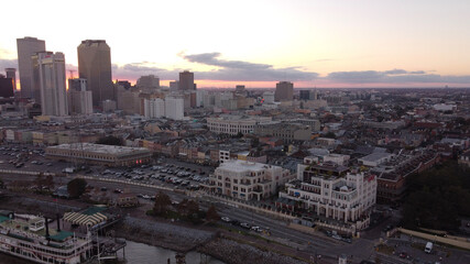 Fototapeta premium New Orleans City downtown skyline sunset