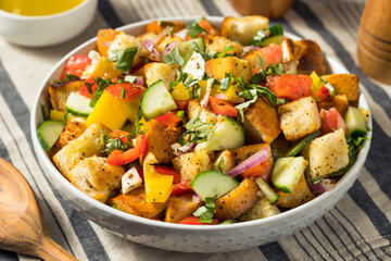 Homemade Italian Panzanella Bread Salad