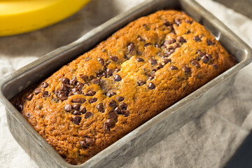 Homemade Chocolate Chip Banana Bread