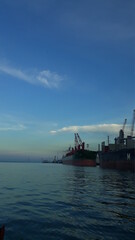 Fototapeta premium ship at sea