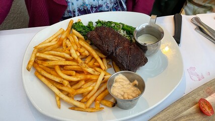 lamb chops with potatoes