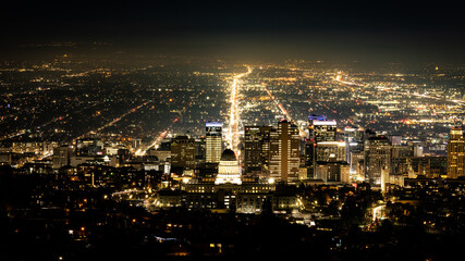 Fototapeta na wymiar Salt Lake City at night