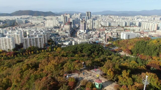 학산 서봉 전망대에서 본 대구시 전경